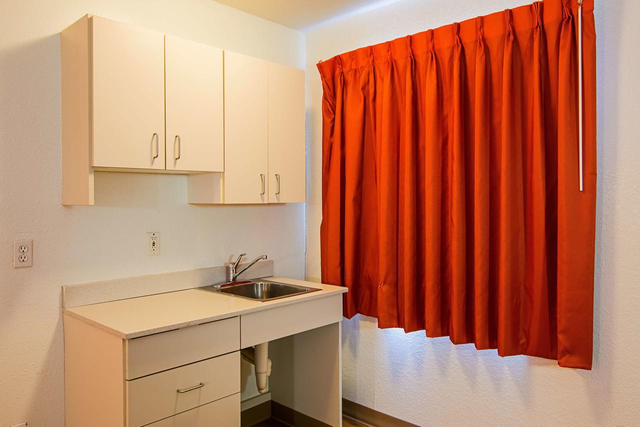 Motel 6 Little Rock South Екстер'єр фото