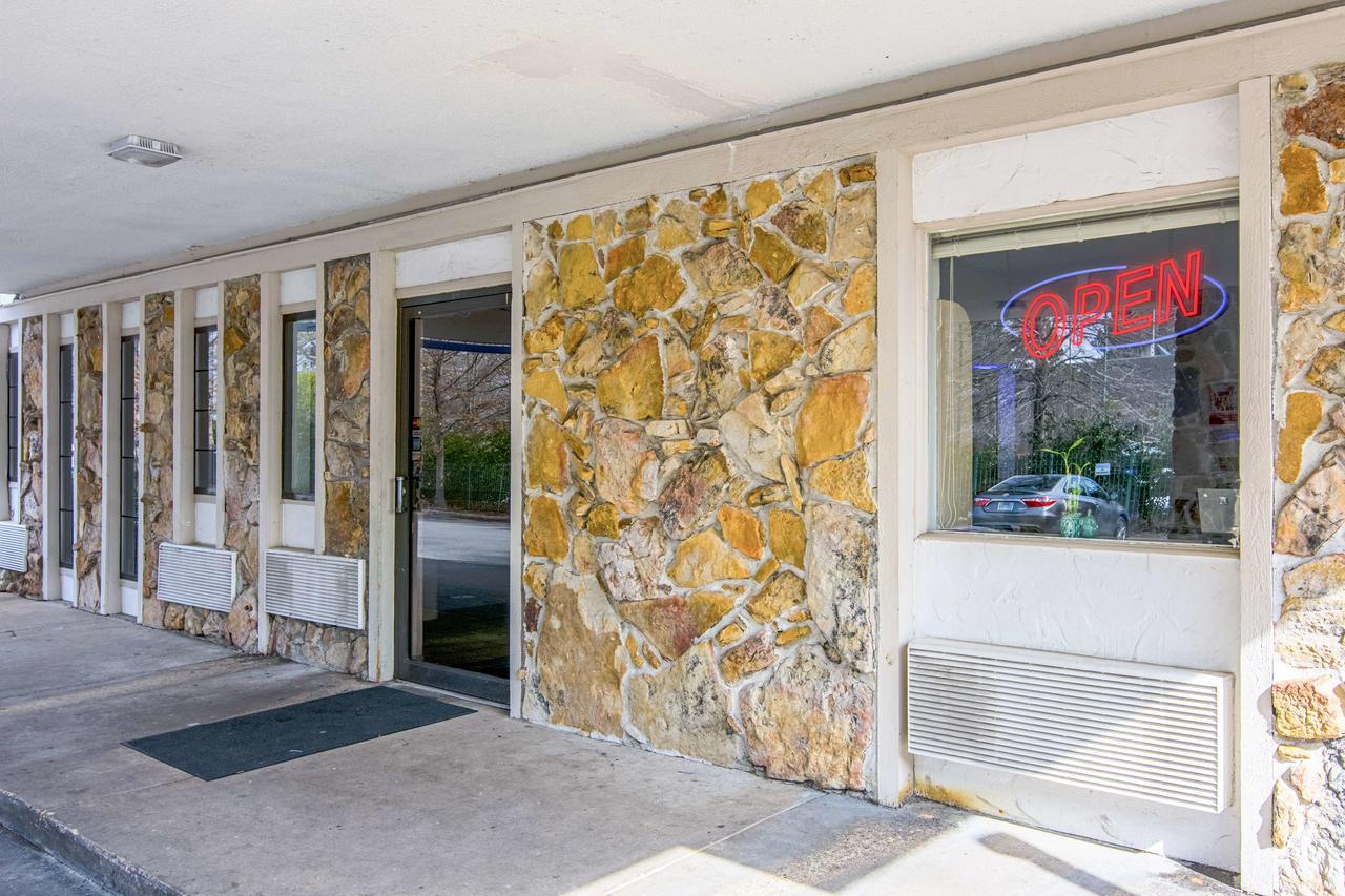 Motel 6 Little Rock South Екстер'єр фото